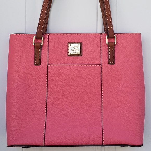 Dooney & Bourke Handbags - Dooney & Bourke pebble grain small Lexington purse